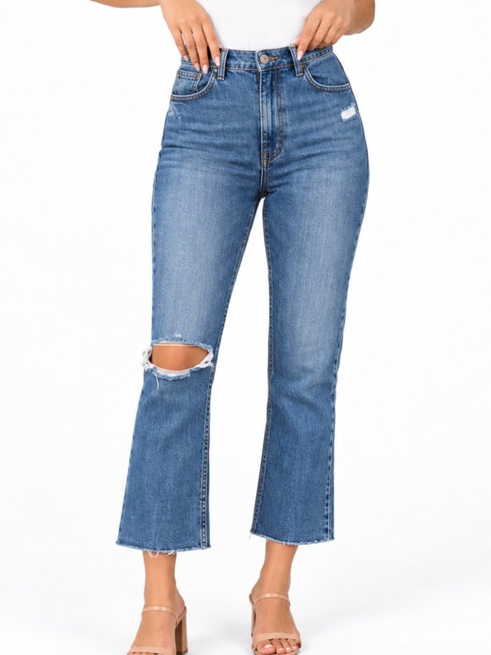 Abercrombie & Fitch Ultra High Rise Kick Flare Jean Women's Size 4/27 Distressed